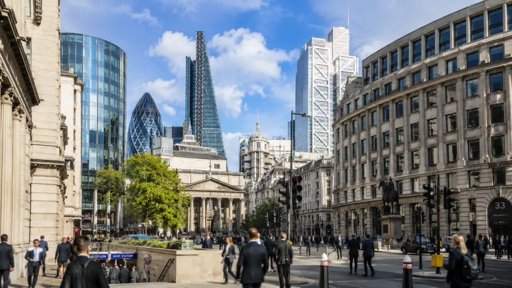 London financial services district